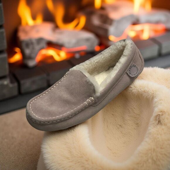 New Fireside By Dearfoams Pale Pink Shearling Mel Moccasin Slippers Size 11 - Picture 1 of 7